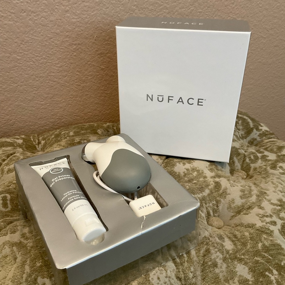 Nuface Mini with Gel